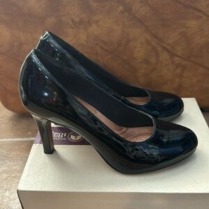 Clark’s Heavenly Star Patent Leather Pumps